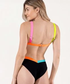 ONEONESWIMWEAR Kameron Top Nassau