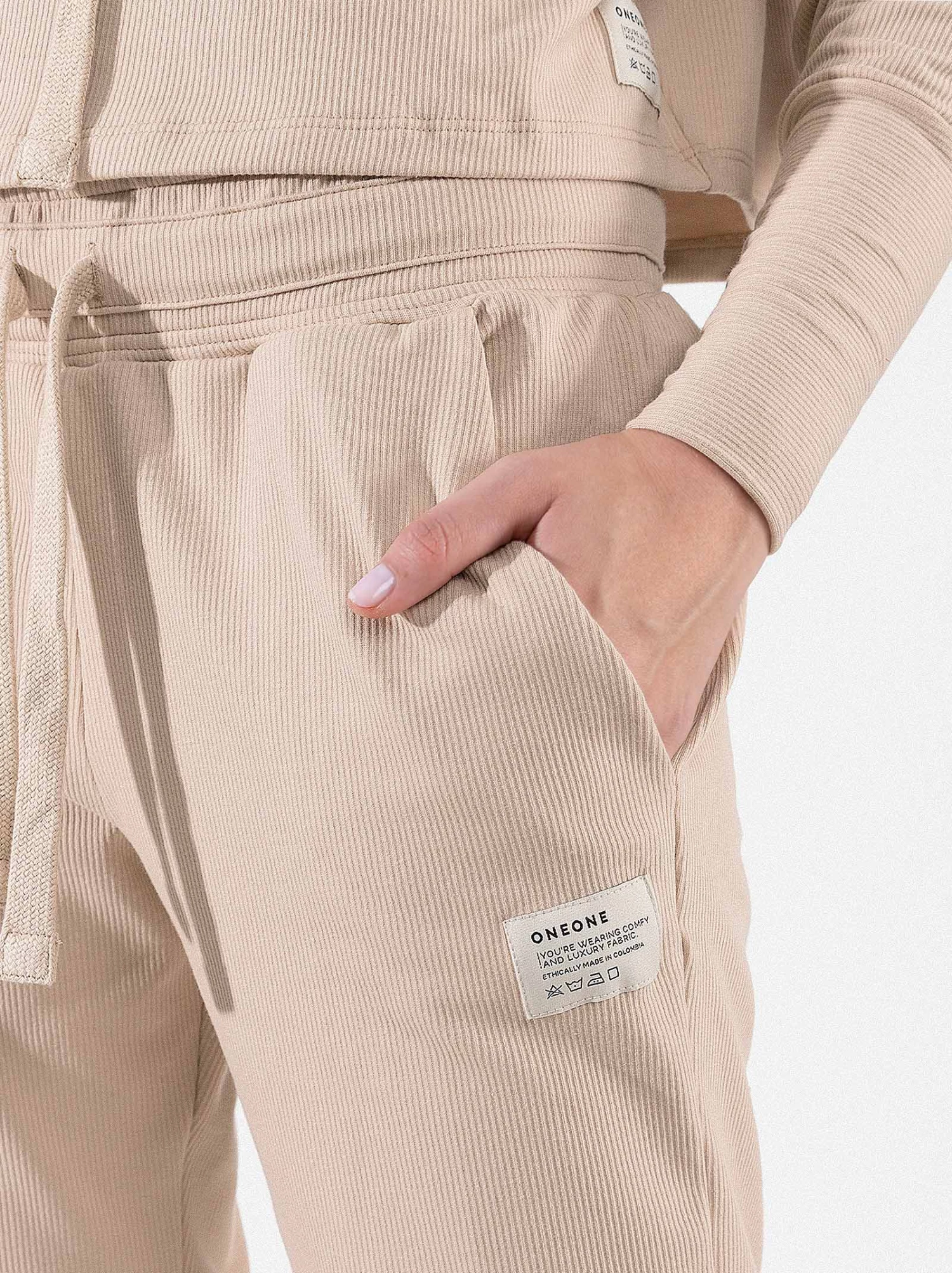 ONEONESWIMWEAR STYLE Sweatpant Sand 5 ONEONESWIMWEAR STYLE Sweatpant Sand